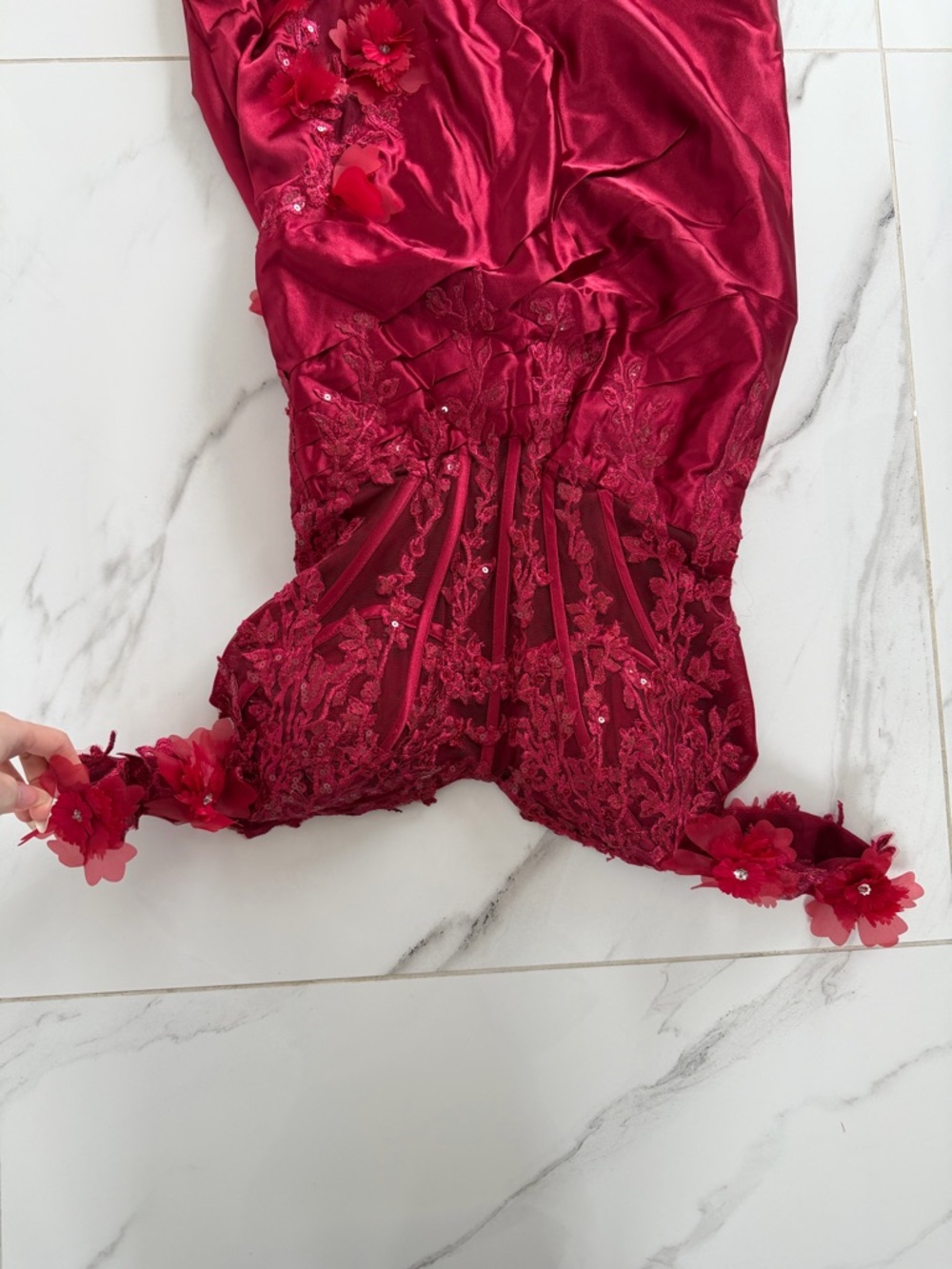 will accept any offer!! send !! NEW dress🌹